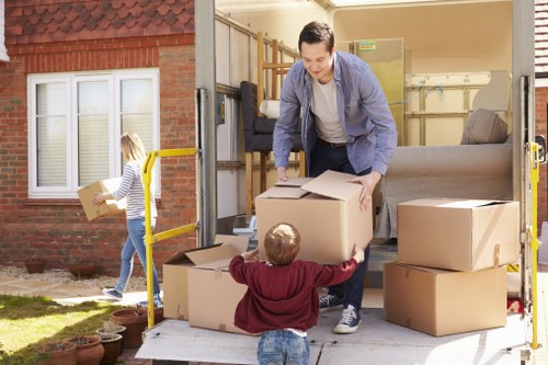 Flexible man and van transport for Old Malden customers