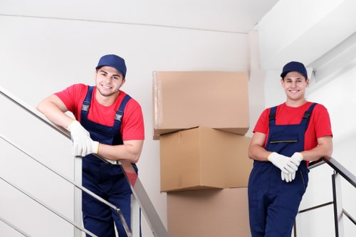 Van service support for local moves in Old Malden