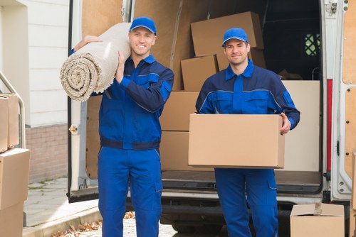 Moving house support in Old Malden with local residential streets