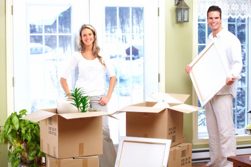 Residential and commercial moving truck support in Old Malden